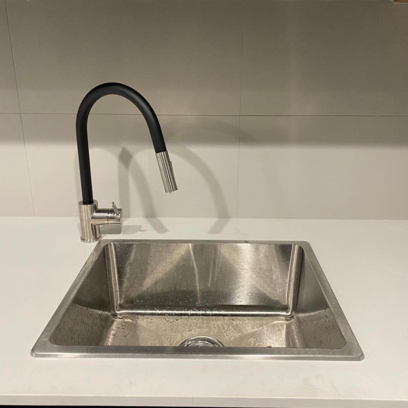 Star - Black and Brushed Nickel Pull Out Mixer Tap