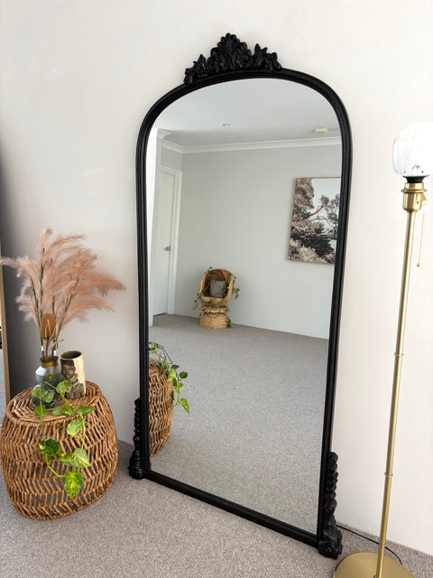 Antique Prague - Antique Mirror in Gold and Black