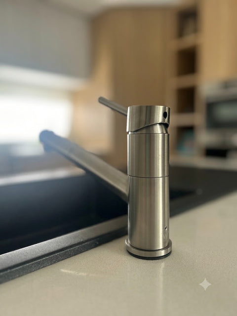 Essa -  Pullout Mixer Tap Stainless Steel