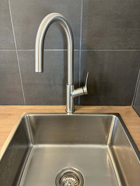 Symphony -  Pull Out Mixer Tap 2 Finishes