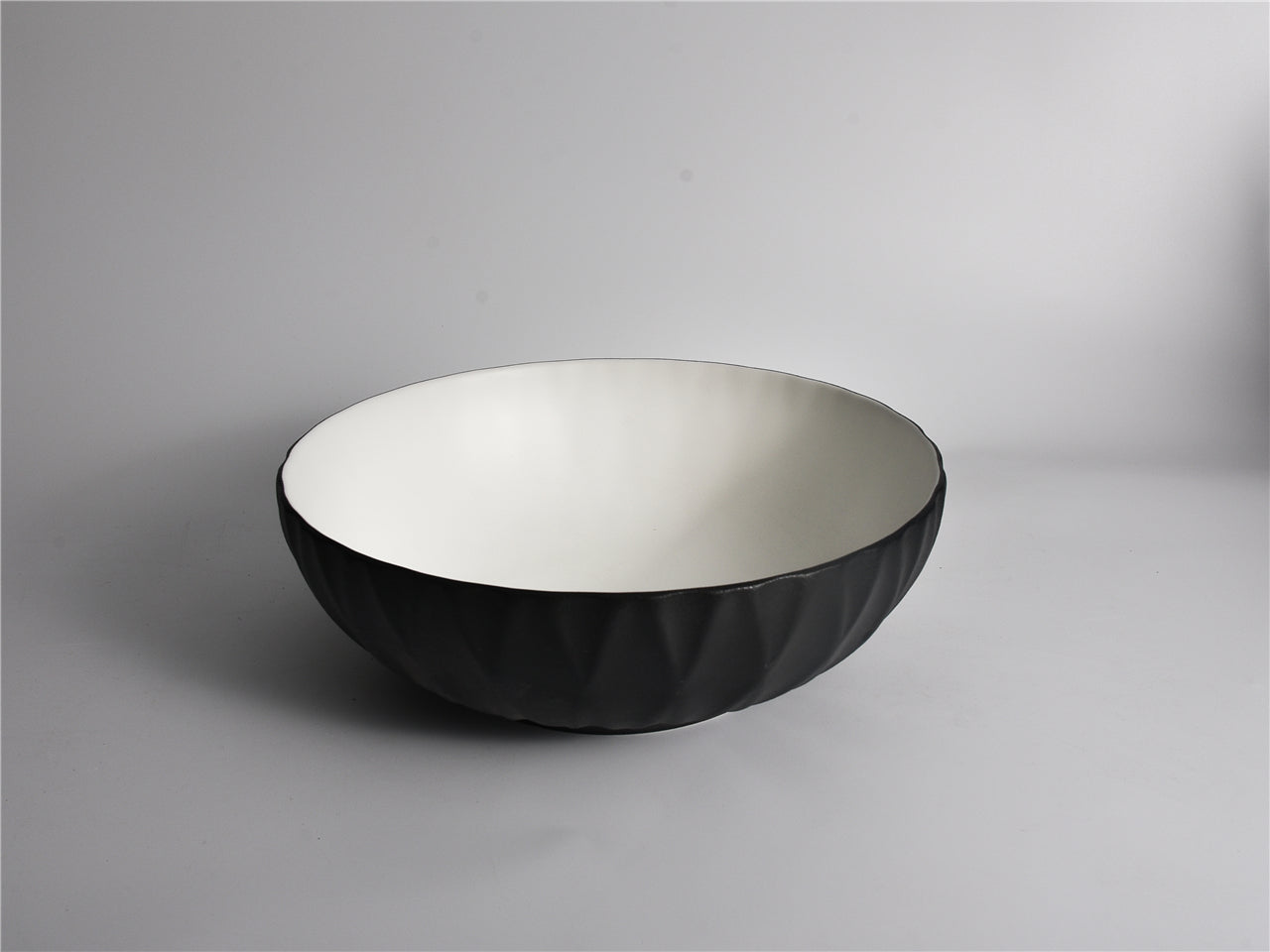 Claya -  Ruby Ceramic Basin Texture Matte White